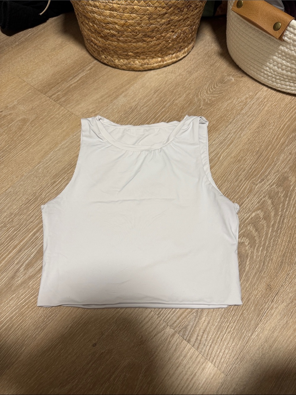 Sleeveless White Cropped Athletic Tank Top